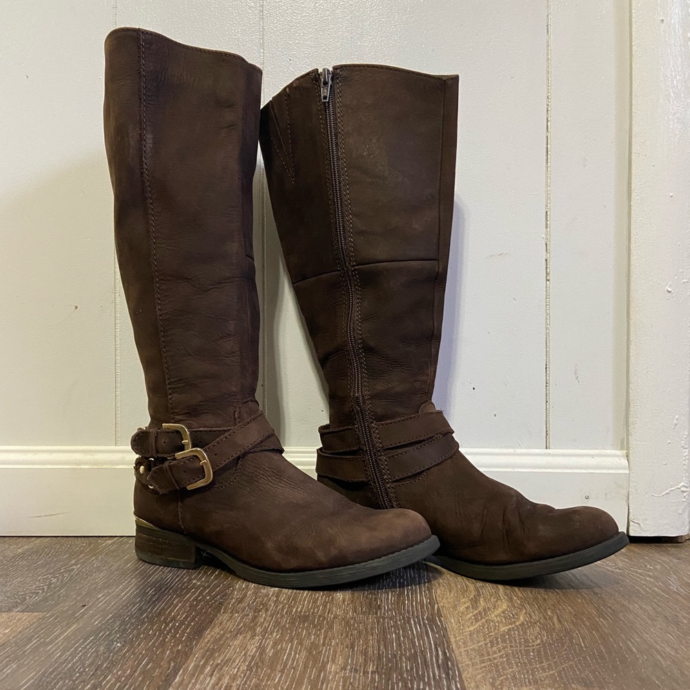 LEATHER BOOTS